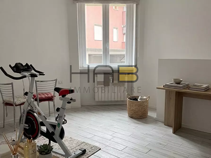 Immagine 6 di Trilocale in vendita  in Via Osimo a Busto Arsizio