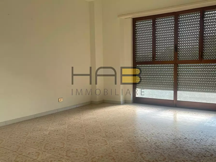 Immagine 8 di Trilocale in affitto  a Trapani