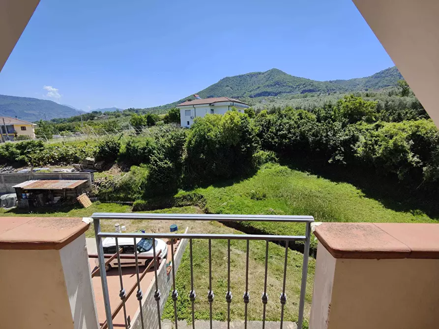 Immagine 10 di Villetta a schiera in vendita  in Via San Vittore 28 a Giffoni Valle Piana