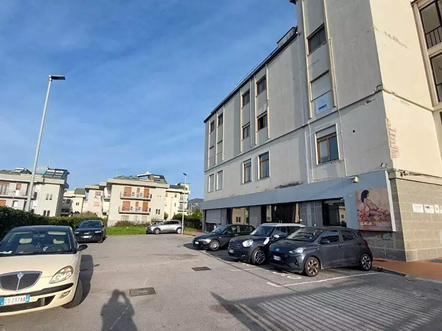 Immagine 5 di Ufficio in vendita  in Via Sabato Visco 24a a Salerno