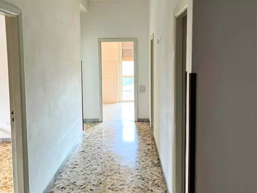 Immagine 8 di Trilocale in vendita  in Via Tito Zaniboni 11 a Giffoni Sei Casali