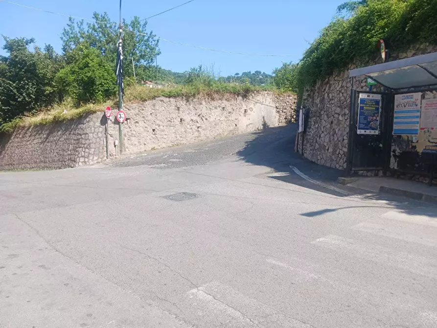 Immagine 3 di Locale commerciale in vendita  in Via Nicola di Marino 37 a Cava De' Tirreni