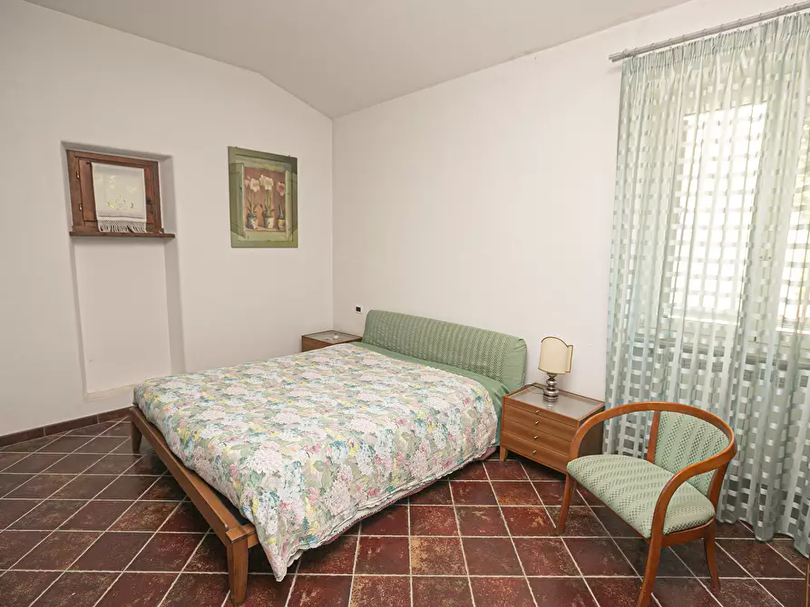 Immagine 34 di Villa in vendita  in Via privata Scanduè 23 a Serra Riccò