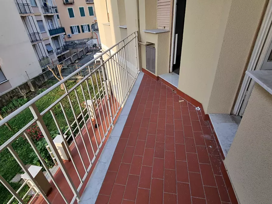 Immagine 4 di Pentalocale in vendita  in Via Paolo Anfossi 68c a Genova