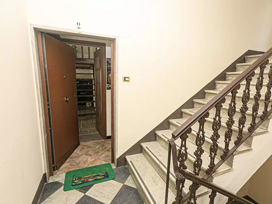 Immagine 29 di Bilocale in vendita  in Salita Murta 1a a Genova
