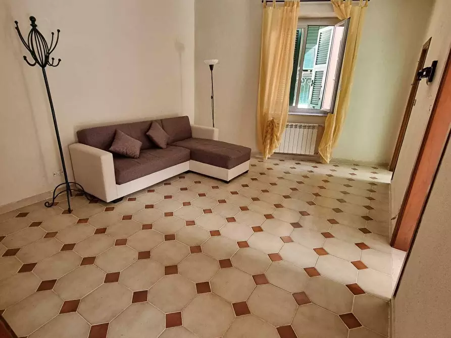 Immagine 7 di Bilocale in vendita  in Via Natale Gallino a Genova