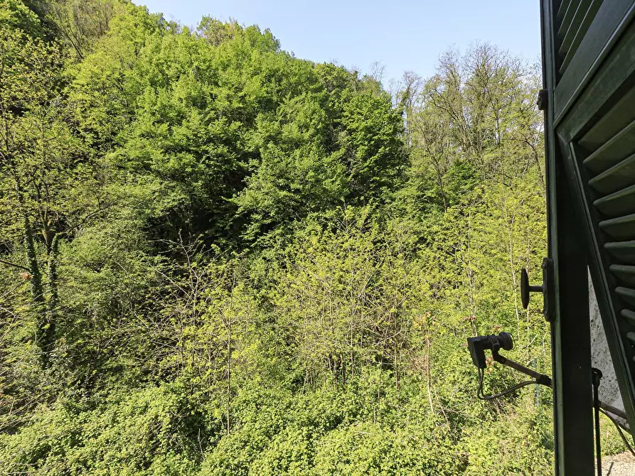 Immagine 12 di Trilocale in vendita  in Via San Martino 85 a Ceranesi