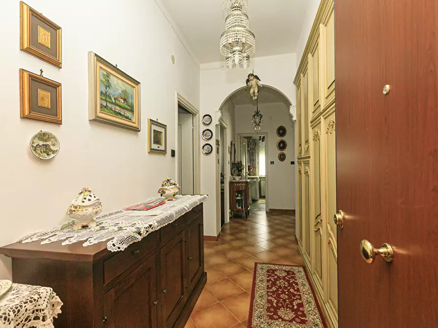 Immagine 21 di Trilocale in vendita  in Via P. Ronco 20 a Serra Riccò