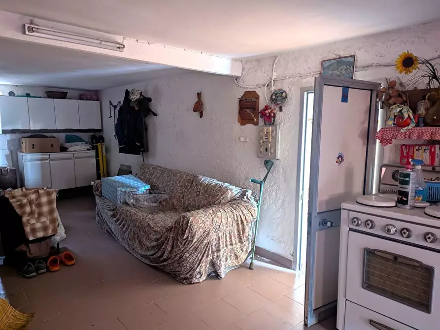 Immagine 7 di Trilocale in vendita  in Via Natale Gallino 76A a Genova