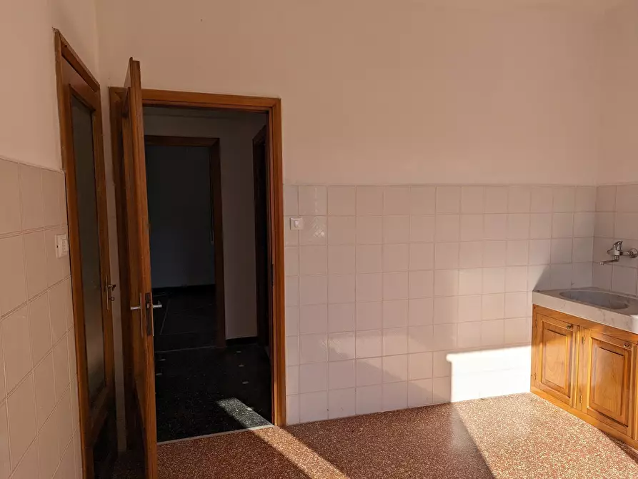 Immagine 47 di Quadrilocale in vendita  in Via Padre Francesco Borghero 33 a Ronco Scrivia