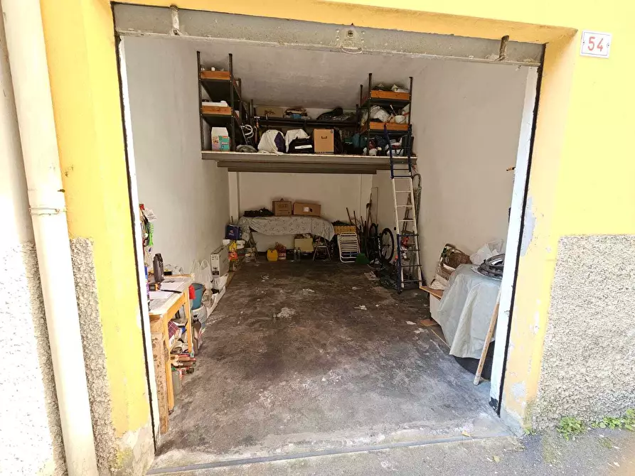 Immagine 6 di Garage in vendita  in Via Alcide De Gasperi 16 a Campomorone