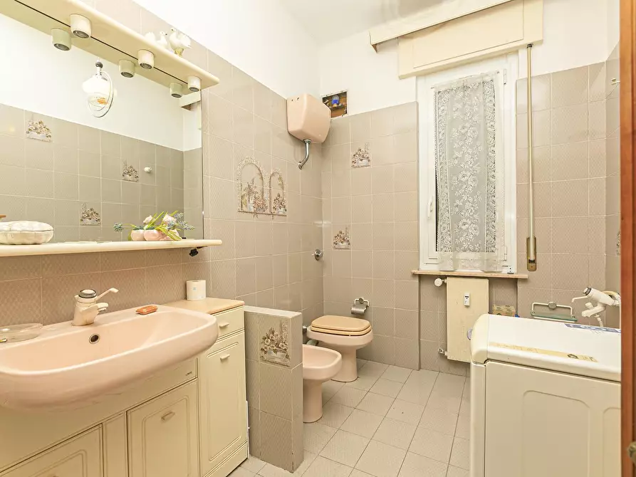 Immagine 36 di Quadrilocale in vendita  in Via Circonvallazione 5 a Campomorone