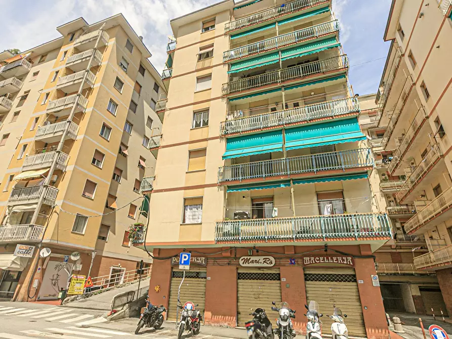 Immagine 2 di Quadrilocale in vendita  in Via alcide de gasperi 40 a Campomorone