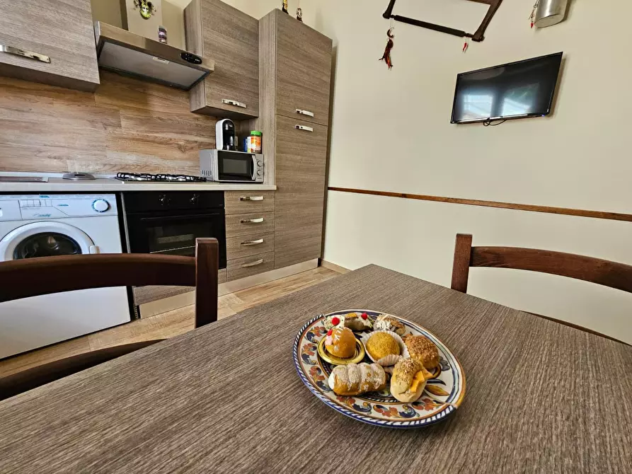 Immagine 13 di Bilocale in vendita  a Genova