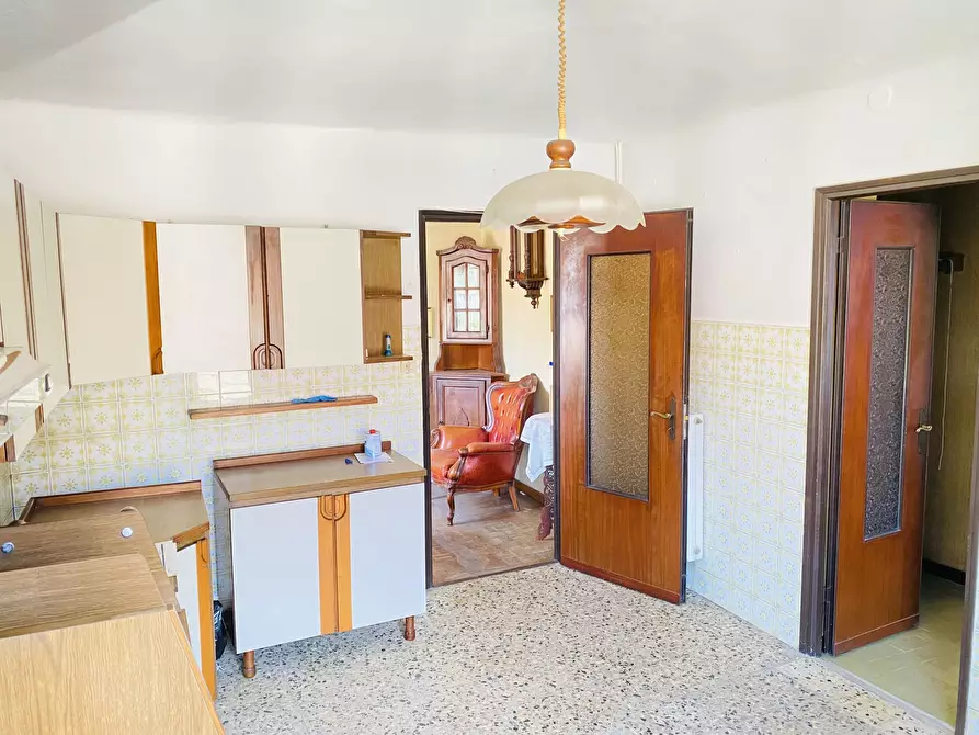 Immagine 23 di Trilocale in vendita  in Via Martiri della Libertà 6 a Campomorone