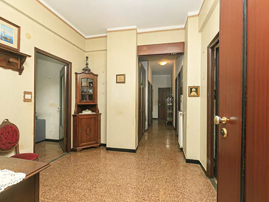 Immagine 1 di Pentalocale in vendita  in Via Bartolomeo Parodi 22 a Ceranesi