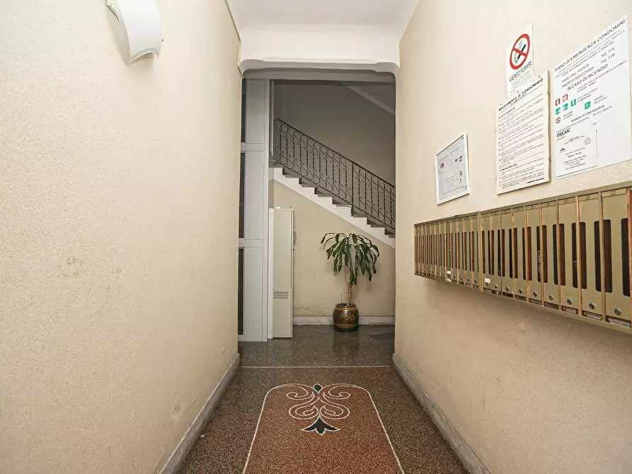 Immagine 17 di Trilocale in vendita  in Via Campo di Tiro 17 a Genova
