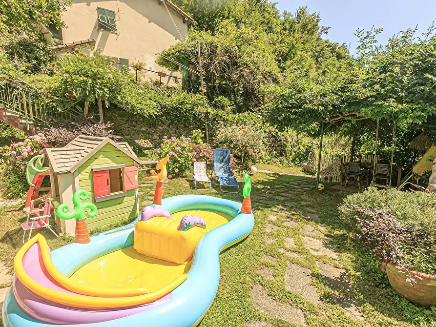 Immagine 33 di Villa in vendita  in Via Monte Carlo 7 a Campomorone