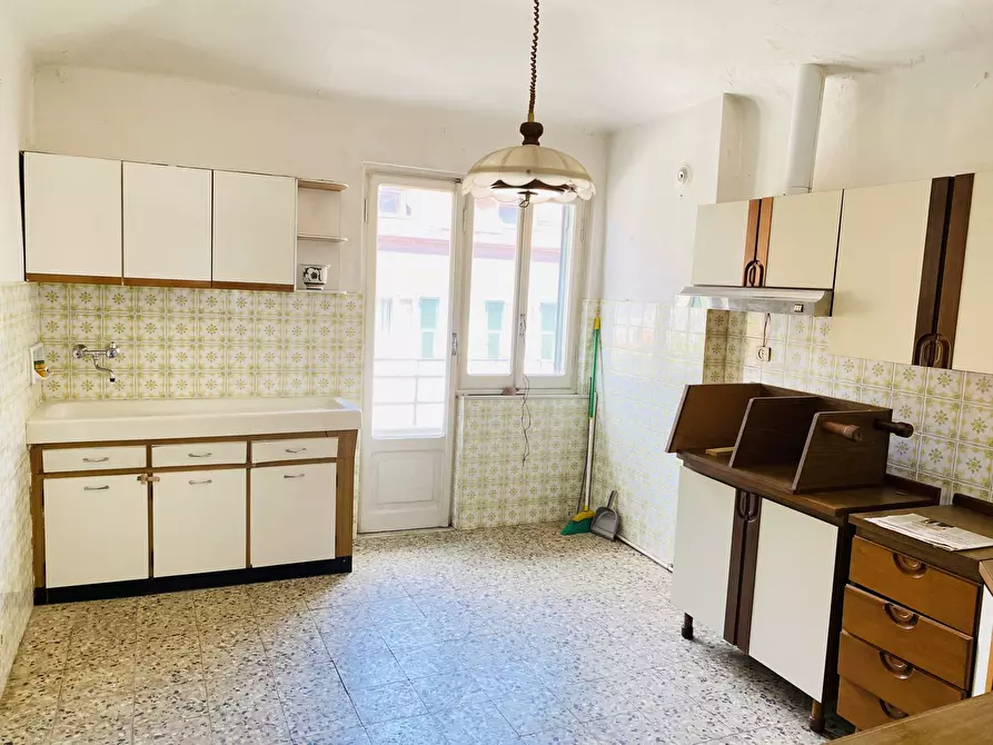 Immagine 22 di Trilocale in vendita  in Via Martiri della Libertà 6 a Campomorone