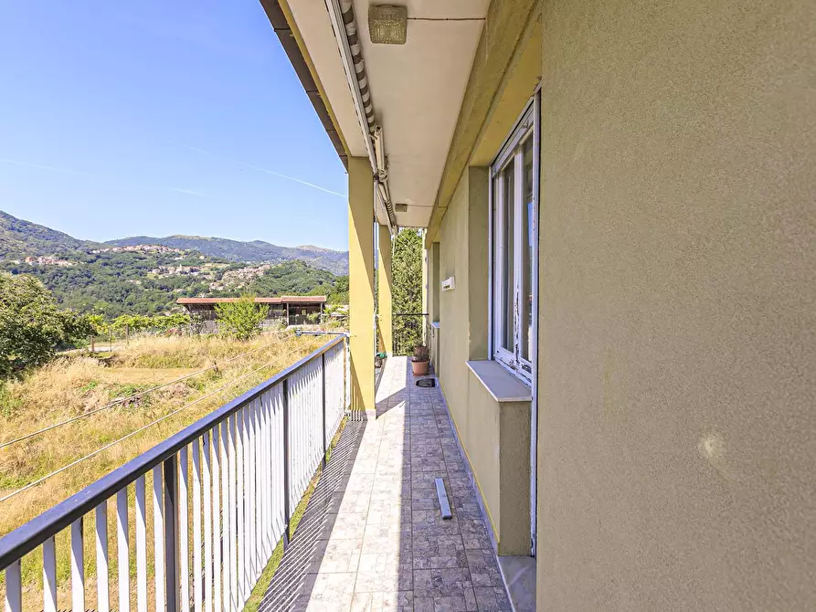 Immagine 29 di Pentalocale in vendita  in Via Primo Cavallieri 55 a Campomorone