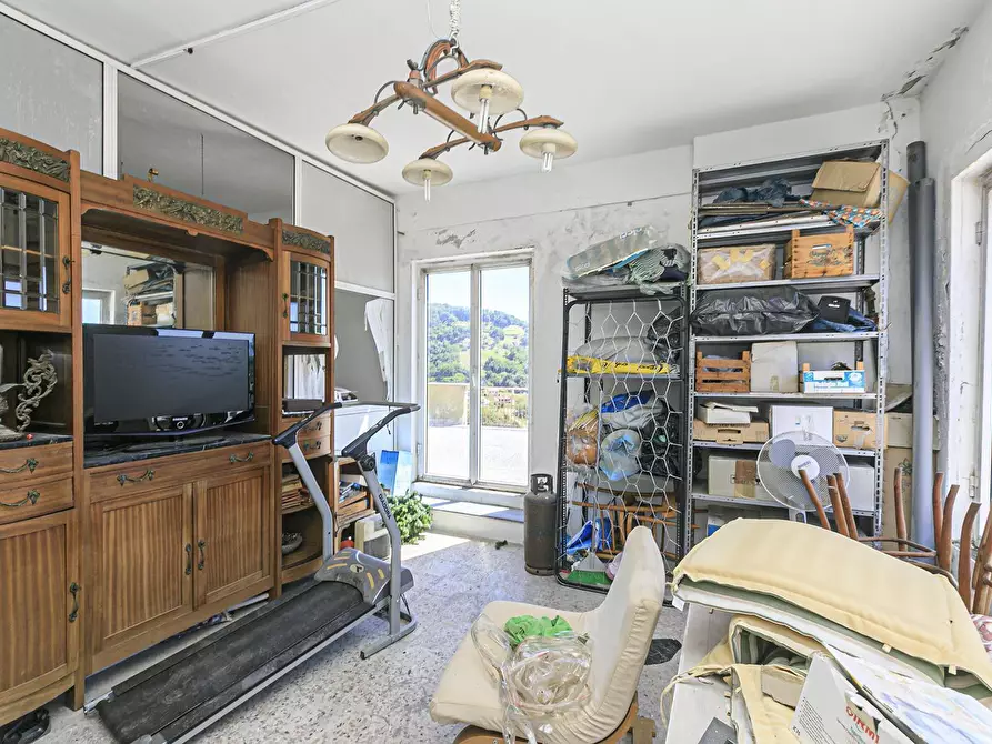 Immagine 54 di Pentalocale in vendita  in Via Primo Cavallieri 55 a Campomorone