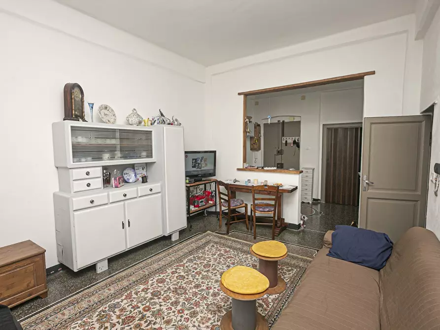 Immagine 8 di Trilocale in vendita  in Via Campo di Tiro 17 a Genova