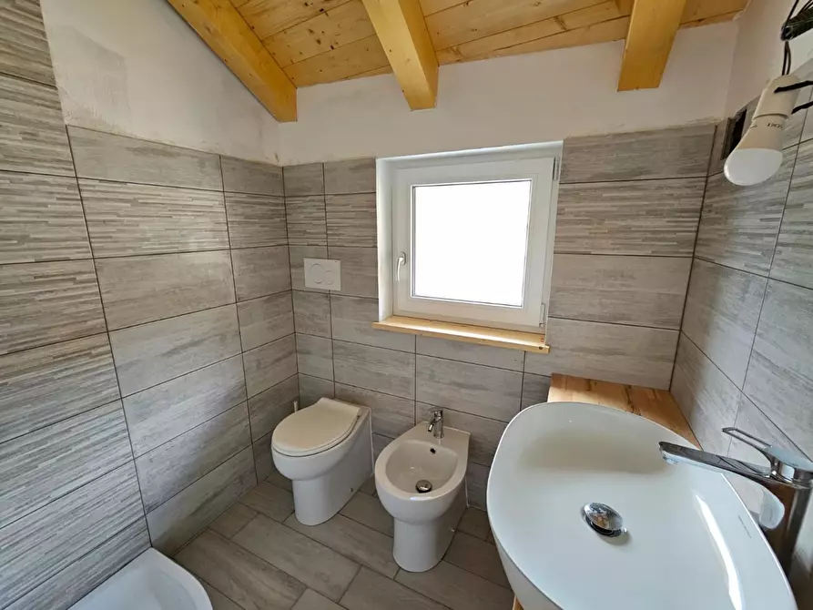 Immagine 52 di Casa indipendente in vendita  in Località Nenno Inferiore 15 a Valbrevenna