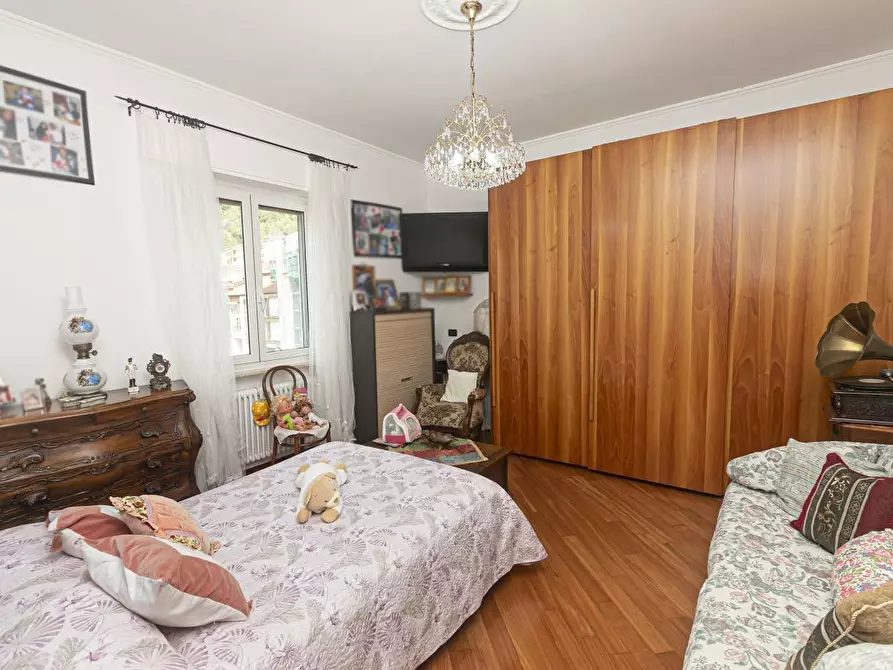 Immagine 16 di Trilocale in vendita  in Via Clemente Rebora 11 a Campomorone