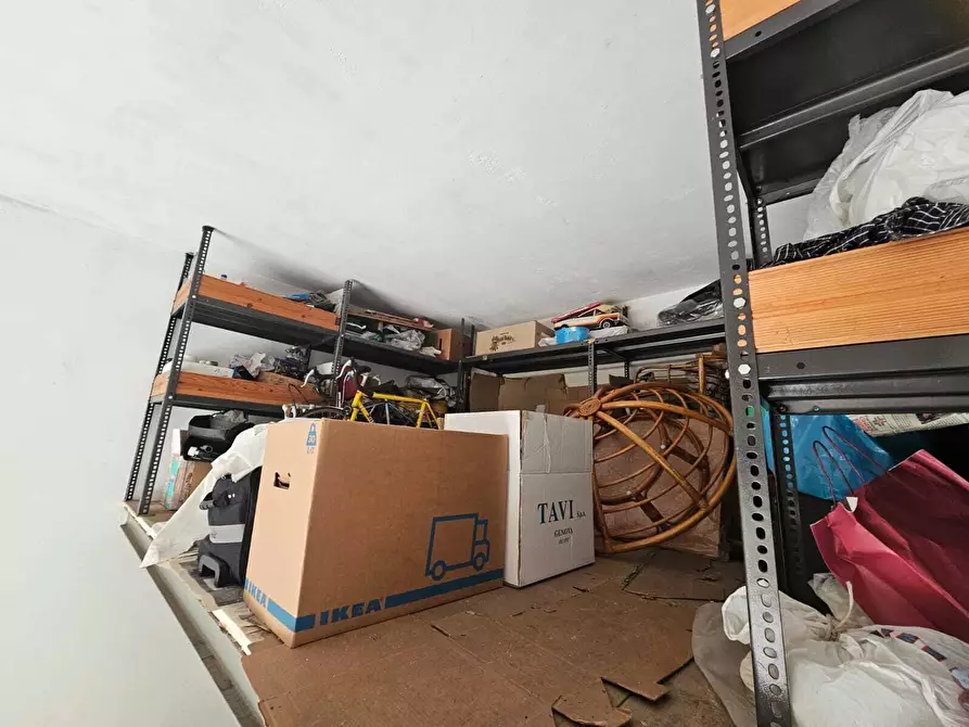 Immagine 8 di Garage in vendita  in Via Alcide De Gasperi 16 a Campomorone