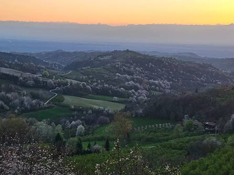 Immagine 16 di Villa in vendita  in via bricco broncio a Serravalle Langhe