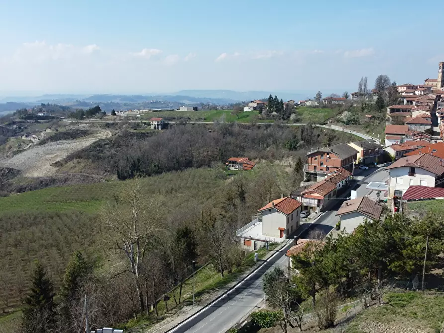 Immagine 23 di Villa in vendita  in via bricco broncio a Serravalle Langhe