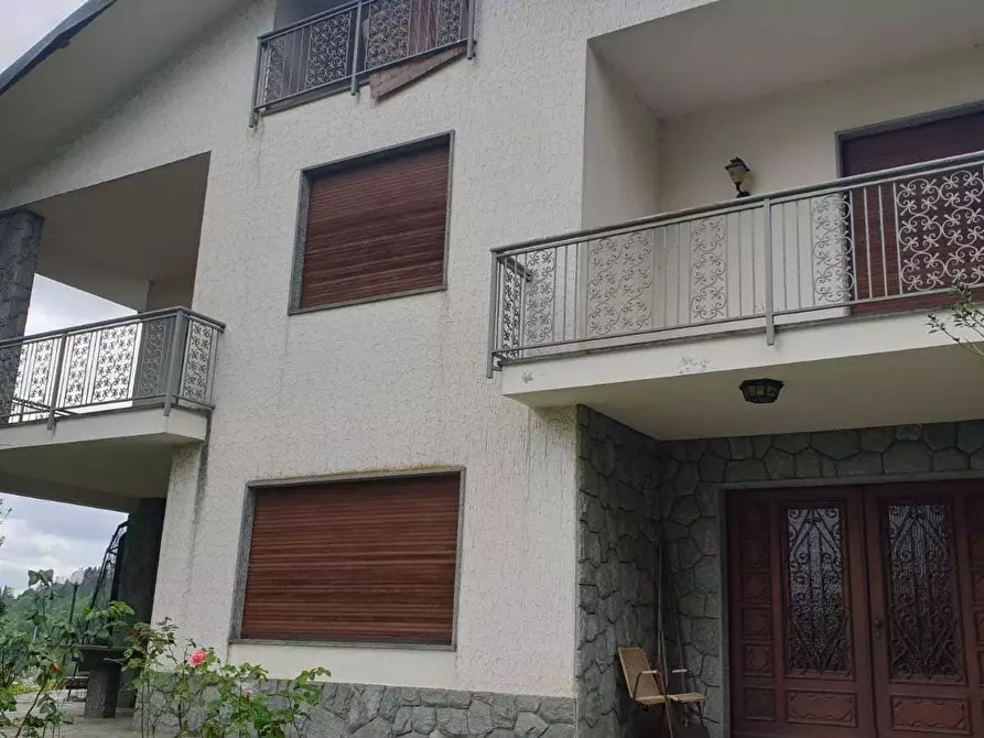 Immagine 4 di Rustico / casale in vendita  in via francesco rossi a Cinzano