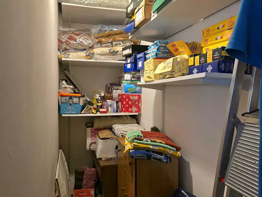Immagine 16 di Trilocale in vendita  in viale delle esposizioni 83 a Parma