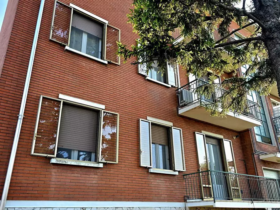 Immagine 26 di Trilocale in vendita  in viale delle esposizioni 83 a Parma
