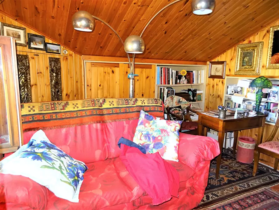 Immagine 6 di Mansarda in vendita  a Senigallia