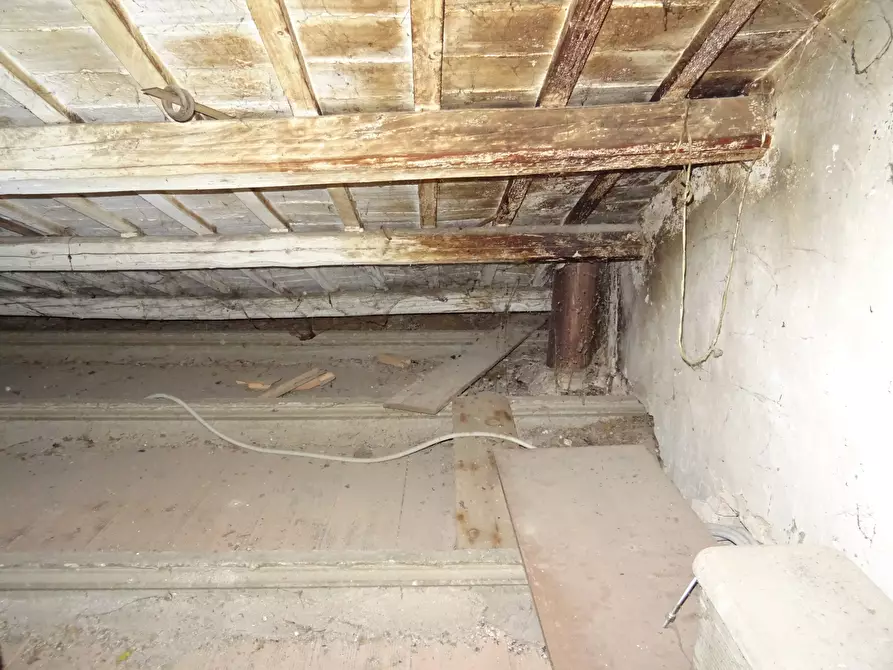 Immagine 18 di Rustico / casale in vendita  a Corinaldo