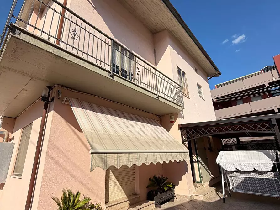 Immagine 15 di Casa trifamiliare in vendita  a Senigallia