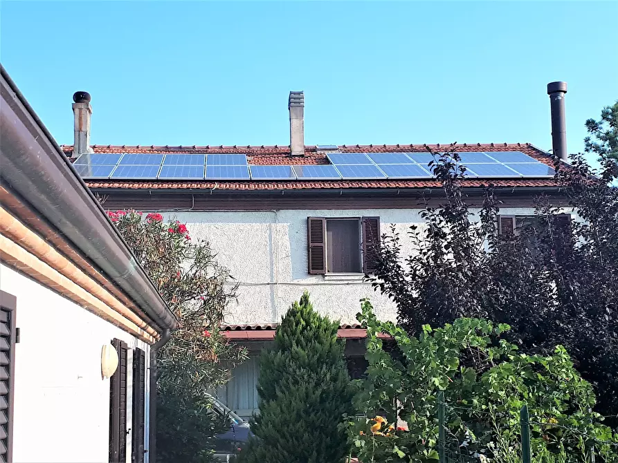 Immagine 18 di Casa trifamiliare in vendita  in Strada del Giardino 180 a Senigallia