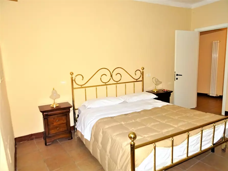 Immagine 6 di Trilocale in vendita  a Arcevia