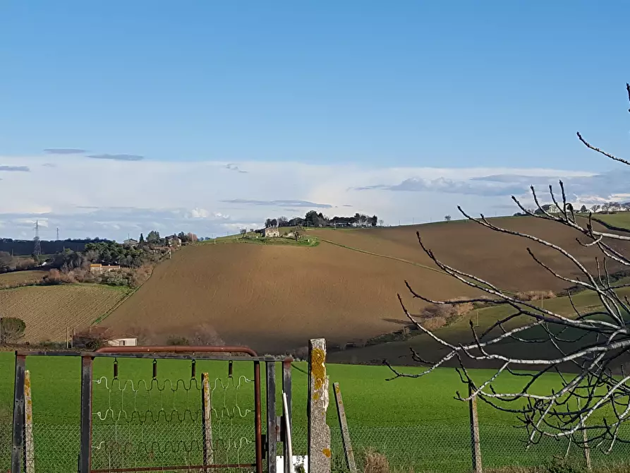 Immagine 8 di Rustico / casale in vendita  a Senigallia
