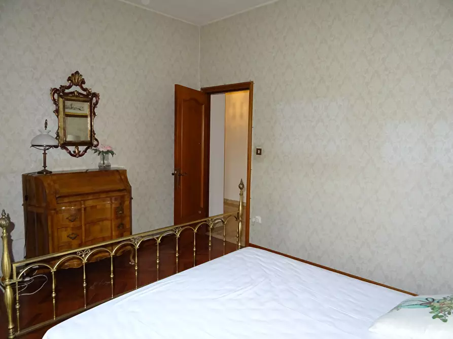 Immagine 32 di Attico in vendita  a Ostra