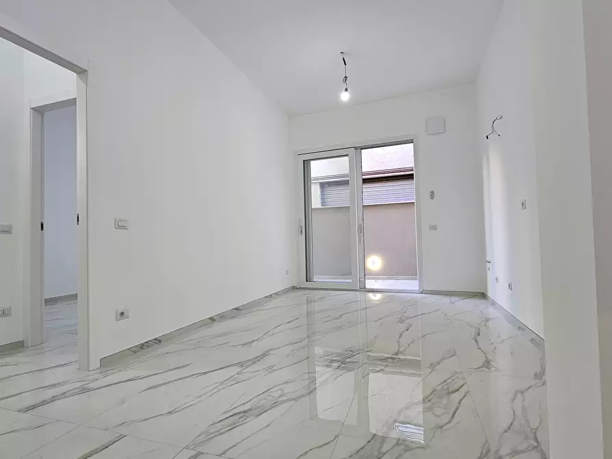 Immagine 15 di Bilocale in vendita  in via Laberinto 54 a San Benedetto Del Tronto