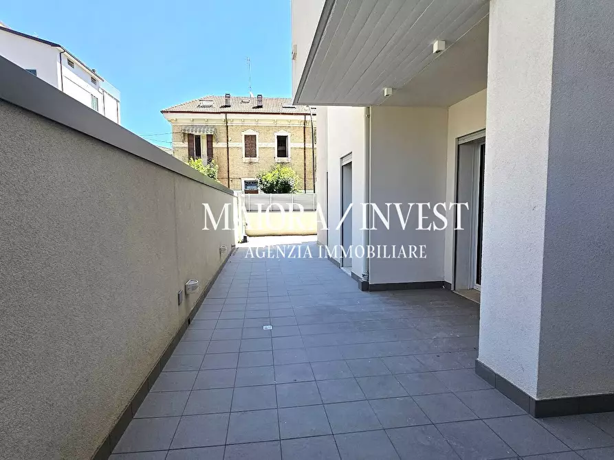 Immagine 23 di Quadrilocale in affitto  a San Benedetto Del Tronto