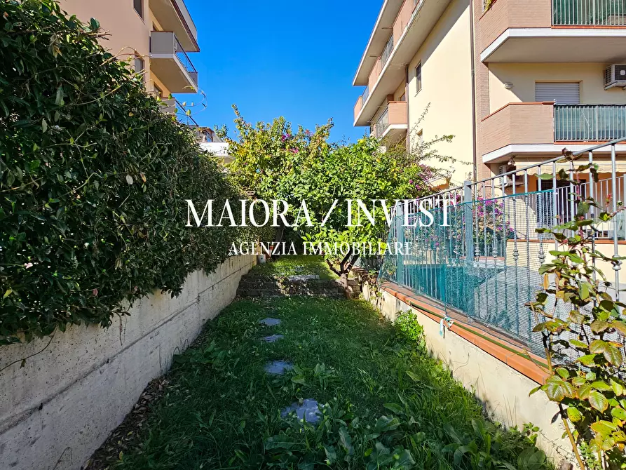 Immagine 17 di Bilocale in vendita  in Via del Perugino a San Benedetto Del Tronto