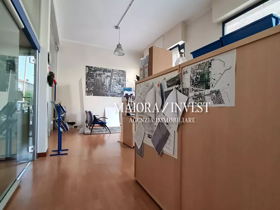 Immagine 4 di Locale commerciale in vendita  in Via Metauro a San Benedetto Del Tronto