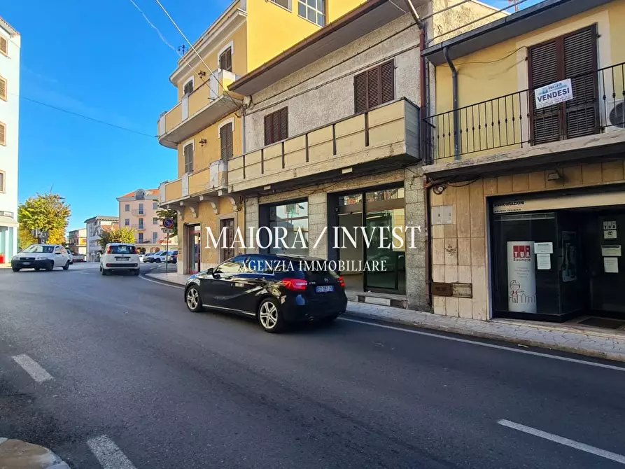 Immagine 4 di Locale commerciale in vendita  in via Corso Adriatico a Sant'egidio Alla Vibrata