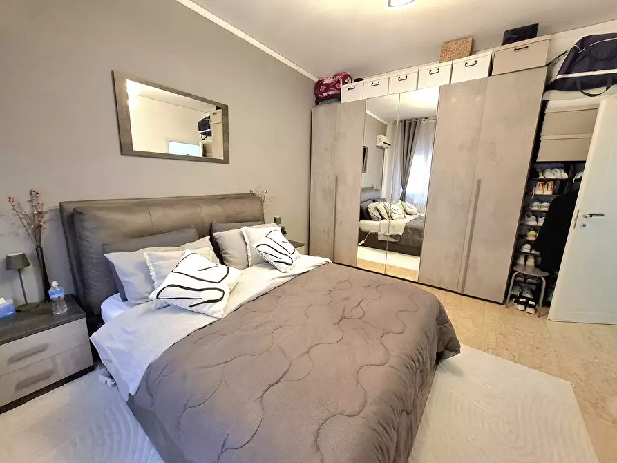 Immagine 11 di Trilocale in vendita  in Via Giosuè Carducci 53 a Rovigo