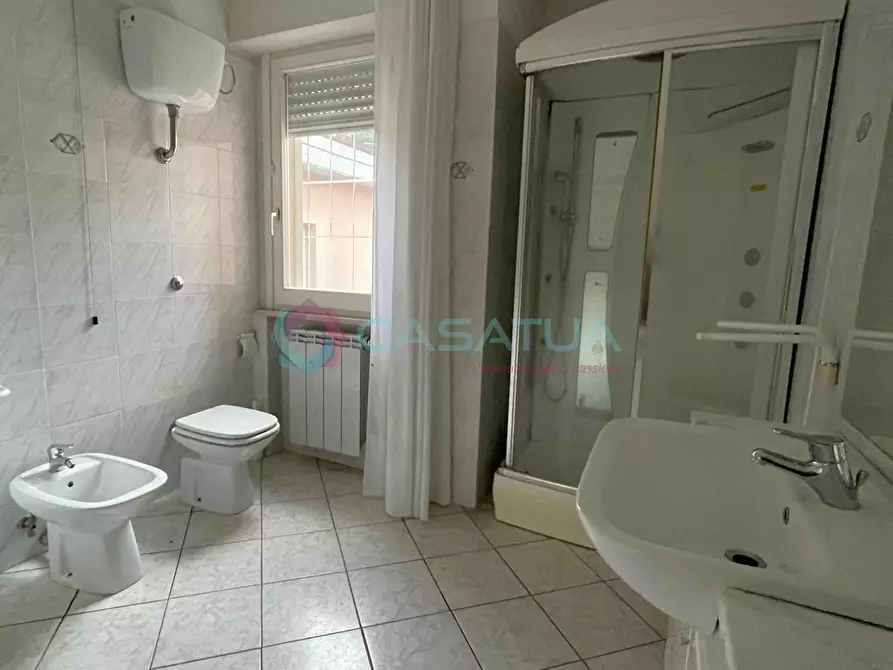 Immagine 42 di Porzione di casa in vendita  a Silvi