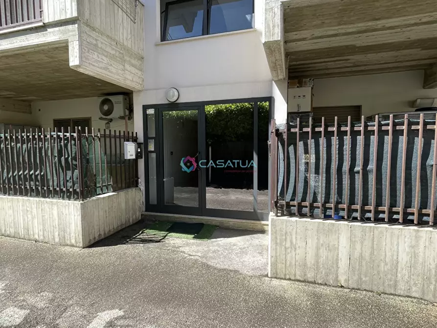 Immagine 32 di Quadrilocale in vendita  a Silvi