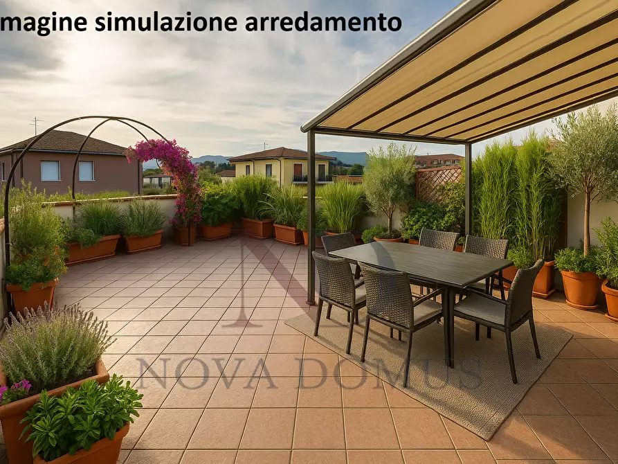 Immagine 1 di Quadrilocale in vendita  in 2ª Traversa Via Salicello 12 a Castelnuovo Magra